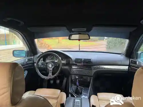BMW 523i 1999