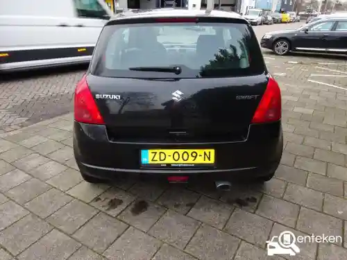 Suzuki Swift 1300 2007