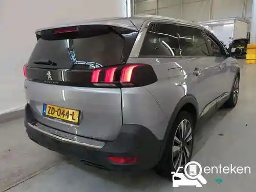 Peugeot 5008 1.2 PureTech 130 2019