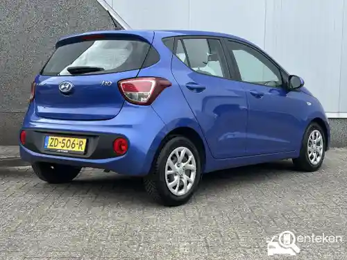 Hyundai i10 1.0 blue 2019