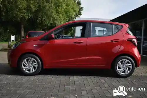 Hyundai i10 1.0 blue 2019