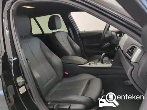 BMW 318i Touring 2019