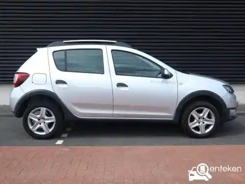 Dacia Sandero Stepway TCe 90 2013