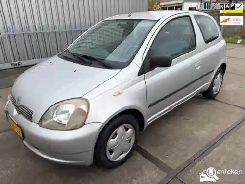 Toyota Yaris 1.0 1999