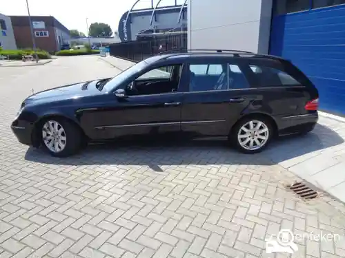 Mercedes-Benz E 240 T-model 2004