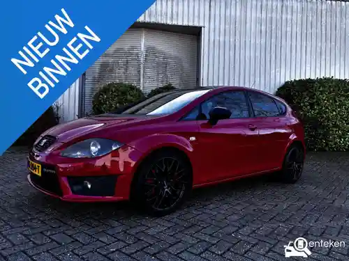 SEAT Leon Cupra 2011