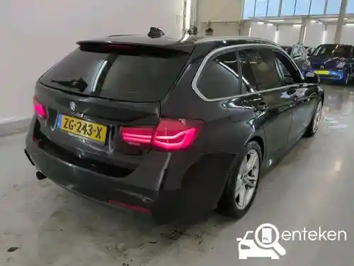 BMW 318i Touring 2019