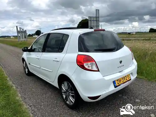 Renault Clio TCe 100 2010