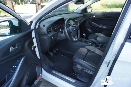 Opel Grandland X 1.2 DI Turbo 2019