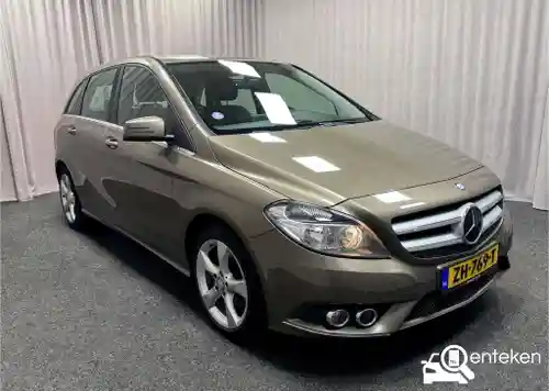 Mercedes-Benz B 180 2014