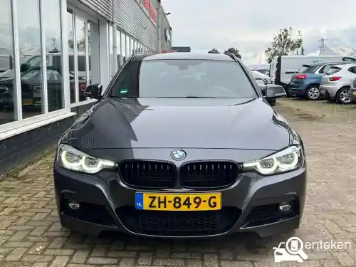 BMW 318i Touring 2019