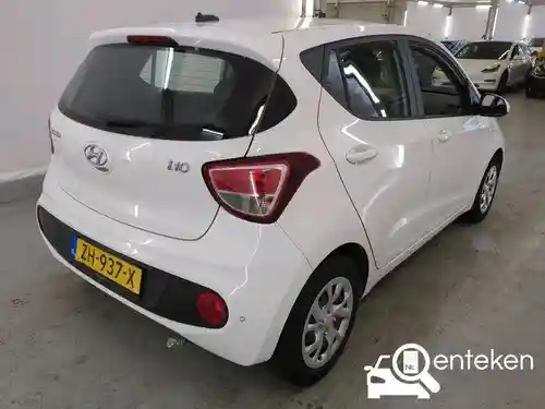 Hyundai i10 1.0 blue 2019