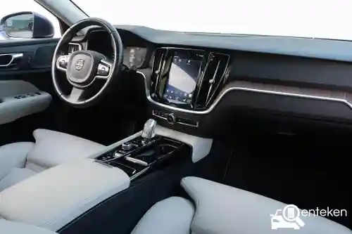Volvo V60 T8 Twin Engine 2019