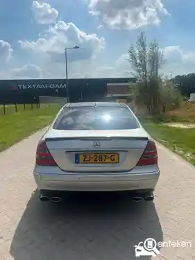 Mercedes-Benz E 500 2005