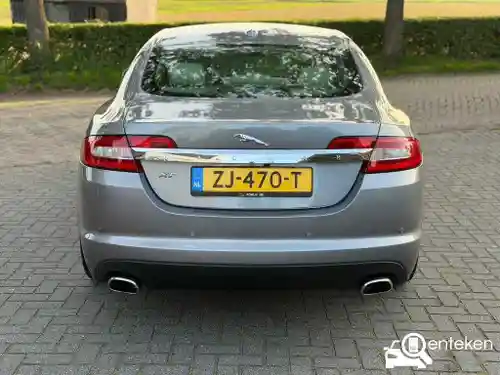 Jaguar XF 3.0 V6 Diesel 2011