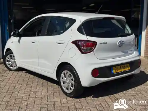 Hyundai i10 1.0 blue 2019