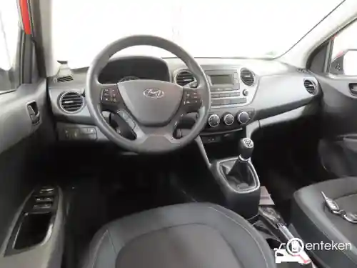 Hyundai i10 1.0 blue 2019