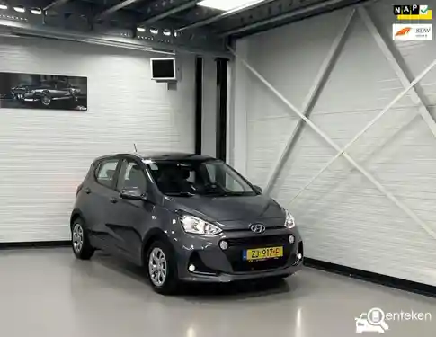 Hyundai i10 1.0 blue 2019