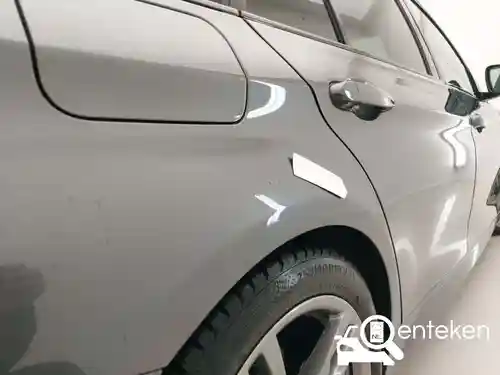 BMW 318i Touring 2019