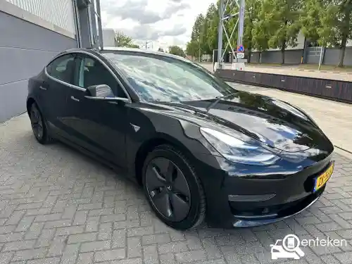 Tesla Model 3 Standard Range Plus 2019