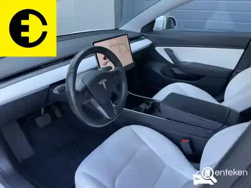 Tesla Model 3 Performance 2019