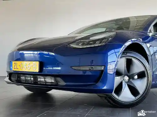 Tesla Model 3 Standard Range Plus 2019