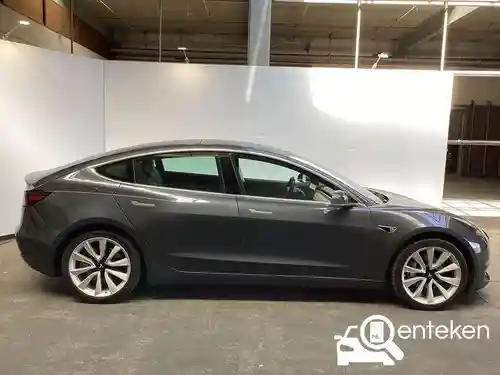 Tesla Model 3 Performance 2019