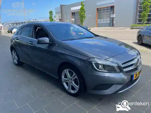 Mercedes-Benz A 180 2014