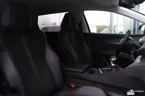 Peugeot 5008 1.2 PureTech 130 2019