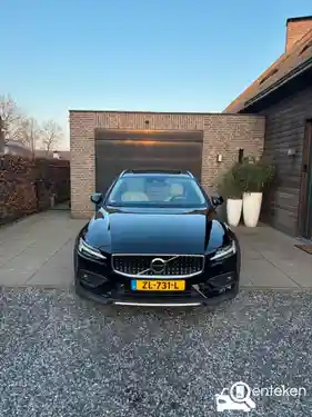 Volvo V60 Cross Country D4 2019