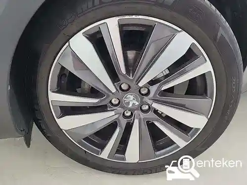 Peugeot 5008 1.2 PureTech 130 2019