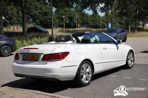 Mercedes-Benz E 200 Cabriolet 2013