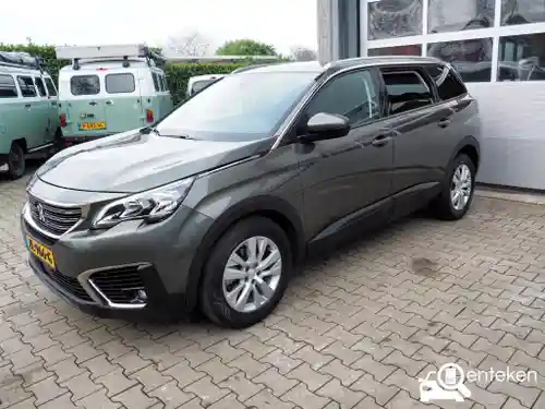 Peugeot 5008 1.2 PureTech 130 2019