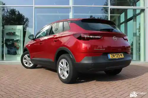 Opel Grandland X 1.2 DI Turbo 2019