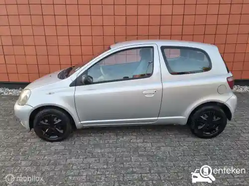 Toyota Yaris 1.0 1999