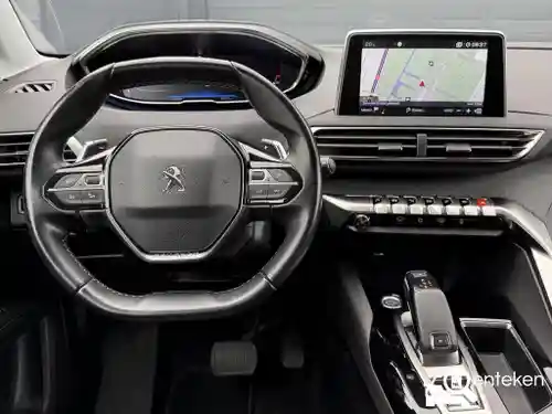 Peugeot 5008 1.2 PureTech 130 2019