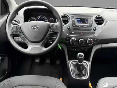 Hyundai i10 1.0 blue 2019