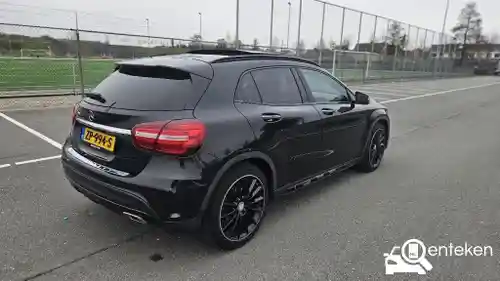 Mercedes-Benz GLA 180 2019