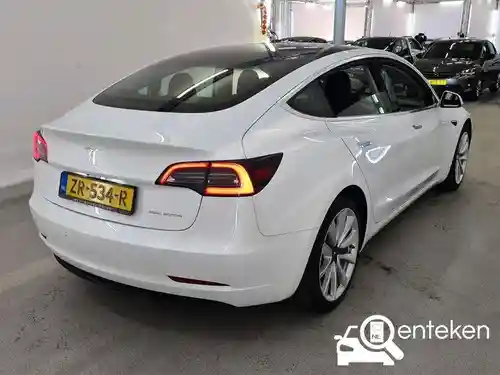 Tesla Model 3 Performance 2019