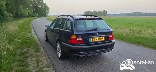 BMW 330xi Touring 2002