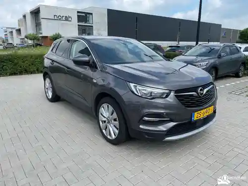 Opel Grandland X 1.2 DI Turbo 2020