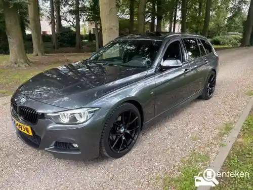 BMW 318i Touring 2019
