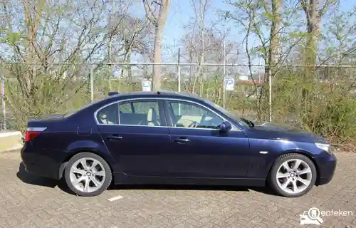 BMW 520i 2004