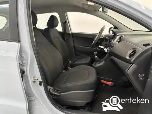 Hyundai i10 1.0 blue 2019