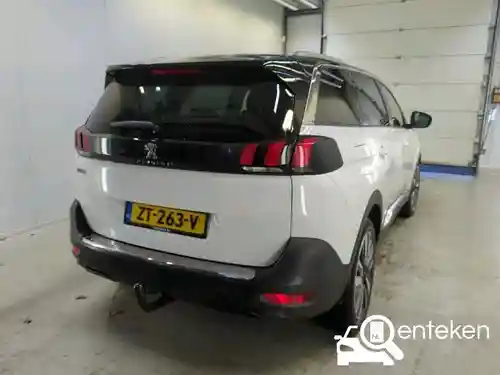Peugeot 5008 1.2 PureTech 130 2019