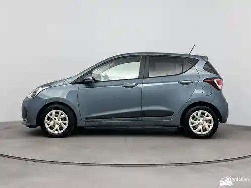 Hyundai i10 1.0 blue 2019