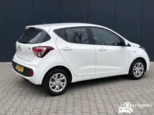 Hyundai i10 1.0 blue 2019