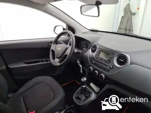 Hyundai i10 1.0 blue 2019