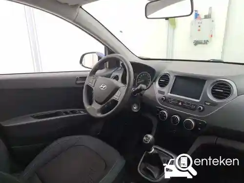 Hyundai i10 1.0 blue 2019